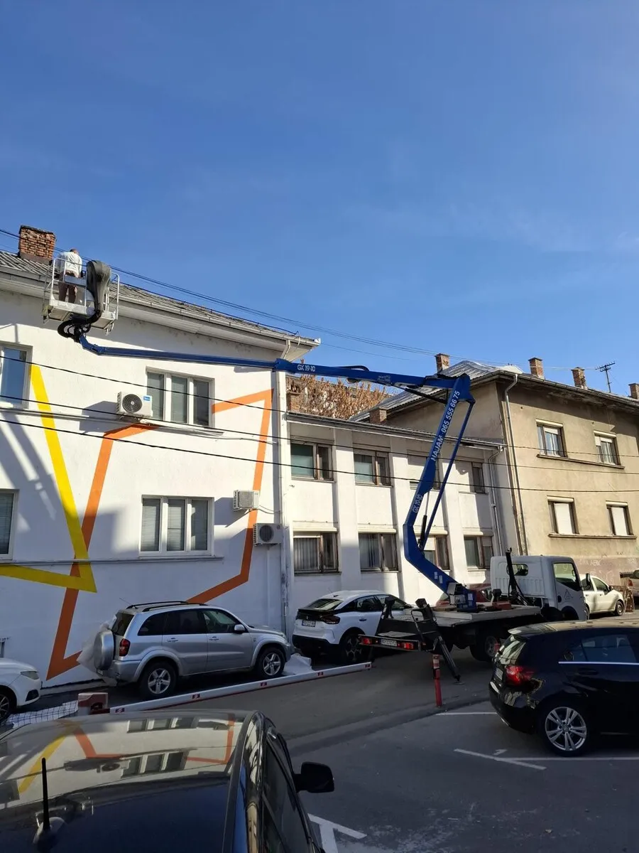 Najam kamiona sa korpom — sertifikovana oprema